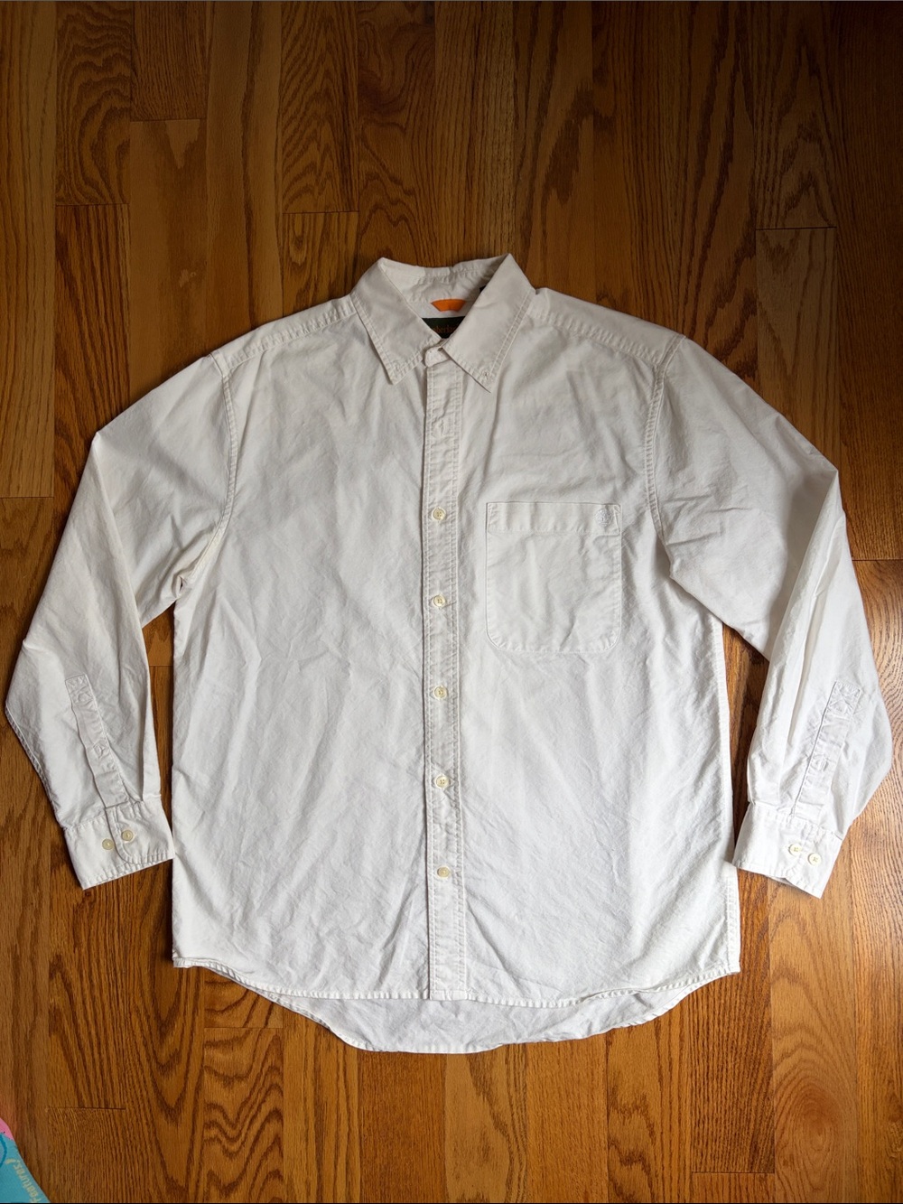 Timberland White Long-Sleeve Button-Down Shirt. Size: Medium